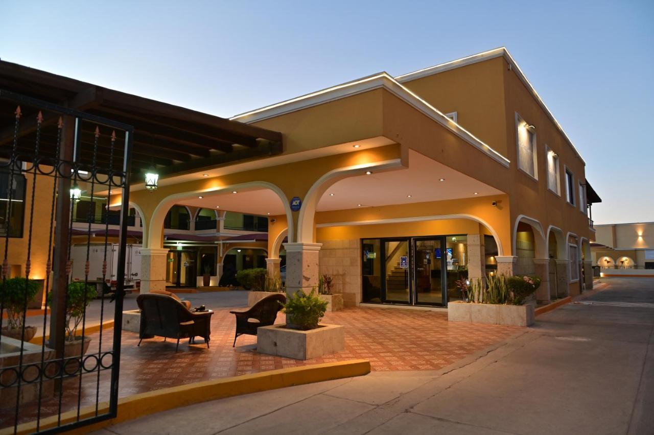 Hotel San Ignacio Inn Torreón Zewnętrze zdjęcie