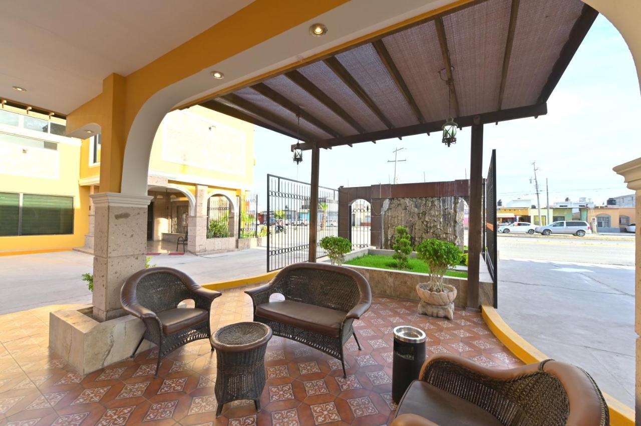 Hotel San Ignacio Inn Torreón Zewnętrze zdjęcie