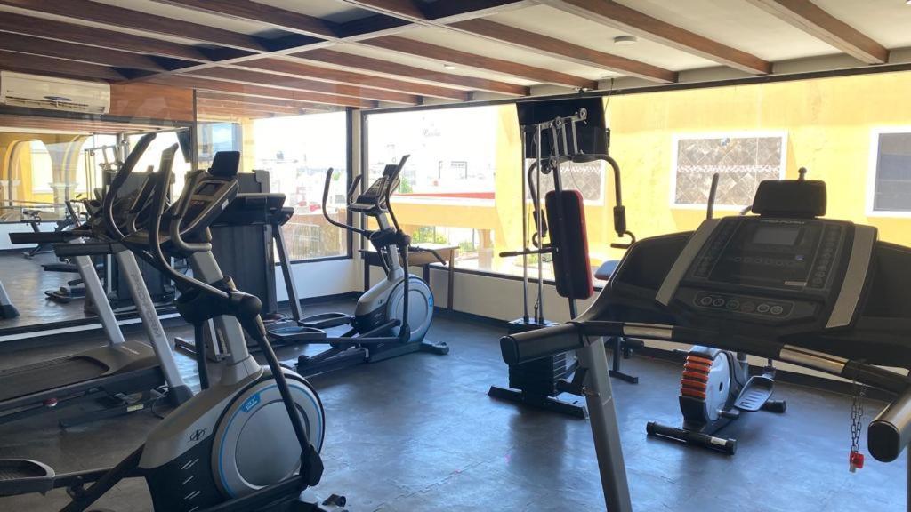 Hotel San Ignacio Inn Torreón Zewnętrze zdjęcie