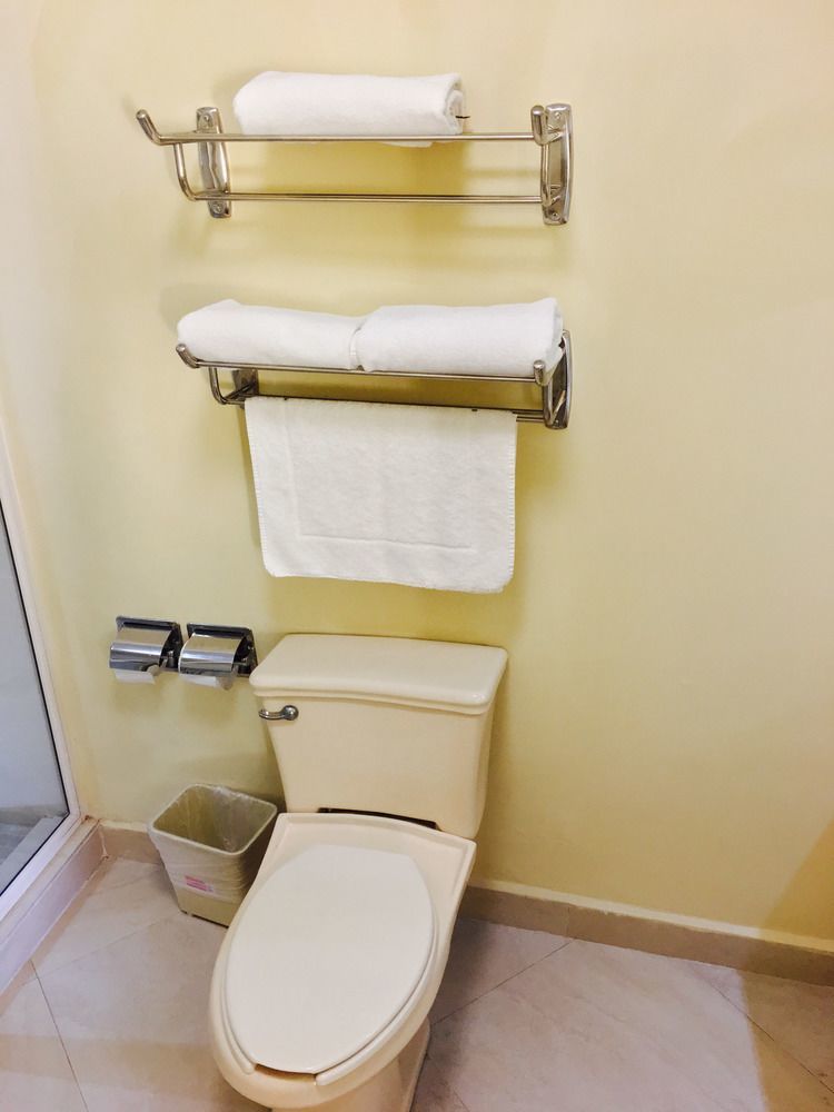 Hotel San Ignacio Inn Torreón Zewnętrze zdjęcie