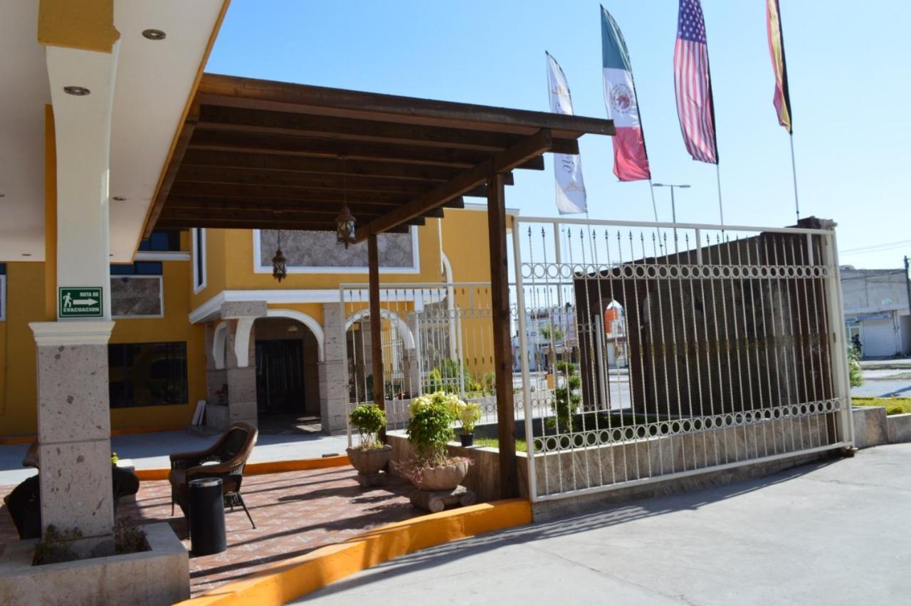 Hotel San Ignacio Inn Torreón Zewnętrze zdjęcie